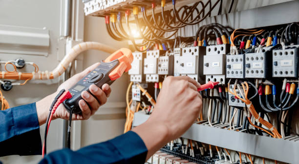 Best Electrician Near Me  in Oak Leaf, TX